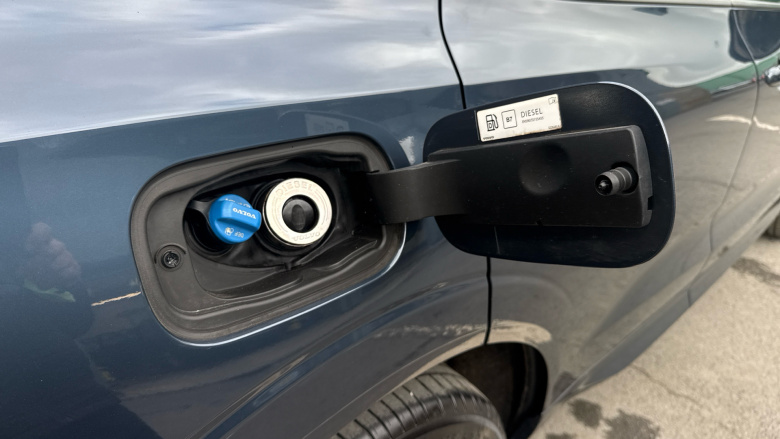 Volvo Xc60 2.0 D4 Momentum 5dr AWD Geartronic Diesel Estate